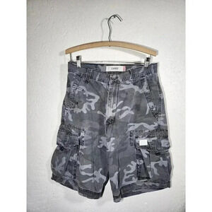 EUC Levis Y2K Men's Size 30 Gray Camo Cargo Shorts